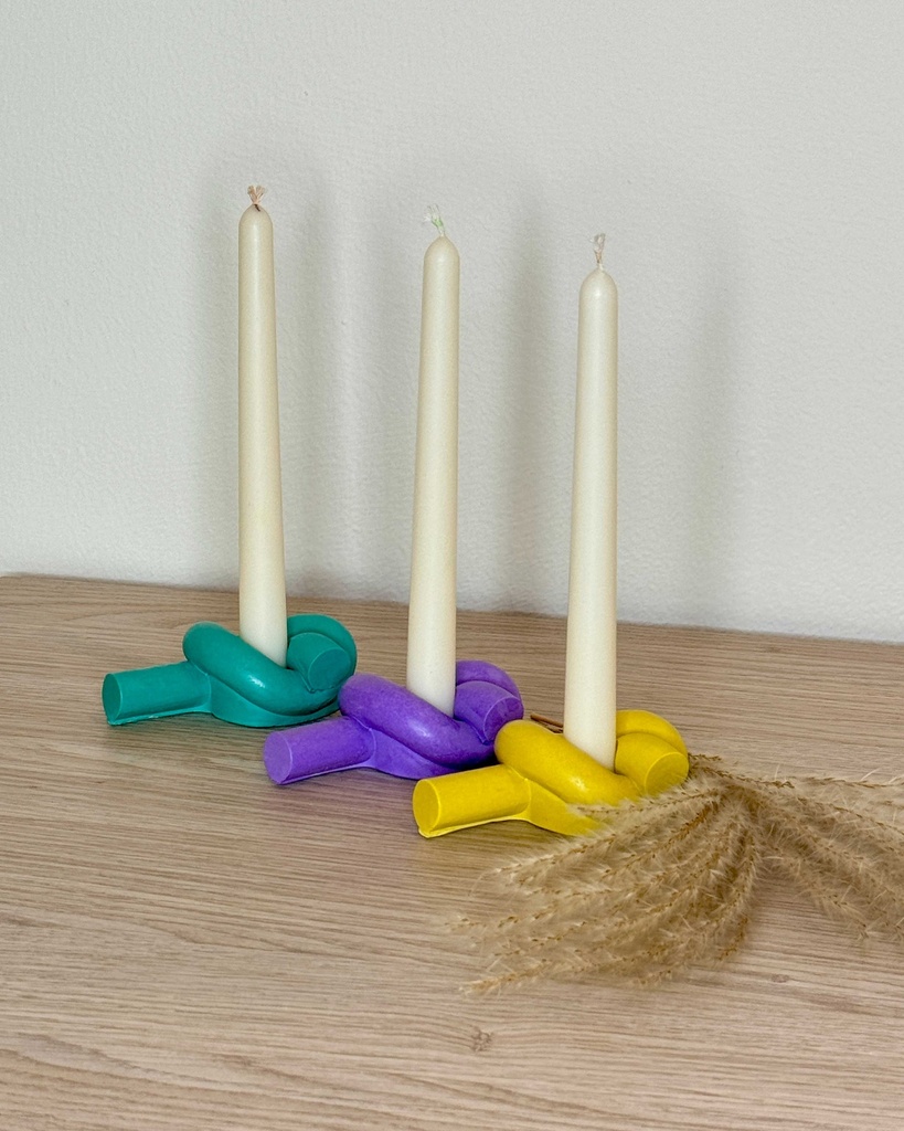 Knot ceramic candle holder