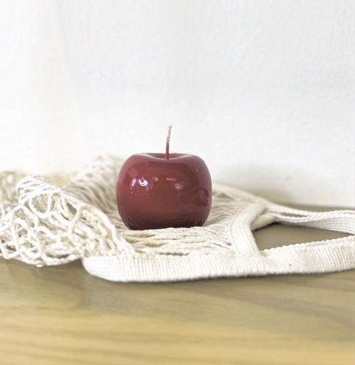 The Red Apple